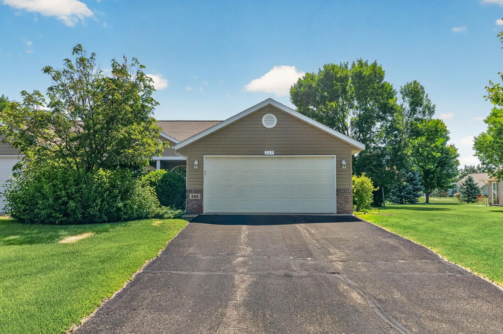 Property Photo: 265 Maple Lane MN 55309