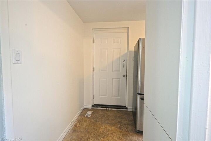Property Photo:  65 Liberty Street 2  ON L8N 2N7 