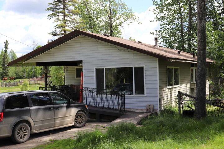 Property Photo: 54013 Range Road 161 AB T7E 3H4