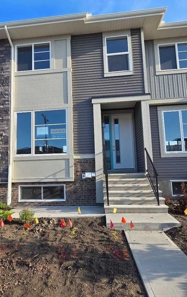 Property Photo: 1130 Cobblestone Boulevard SW AB T4B 5W5