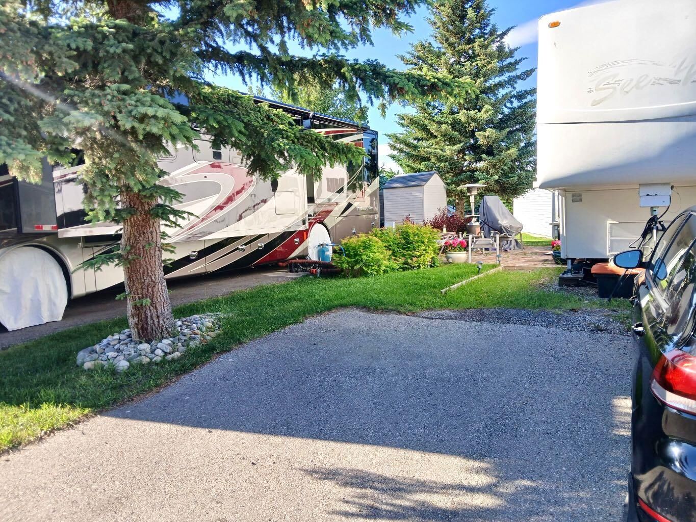 Property Photo: 370165 79 Street E 103 AB T1S 1A5