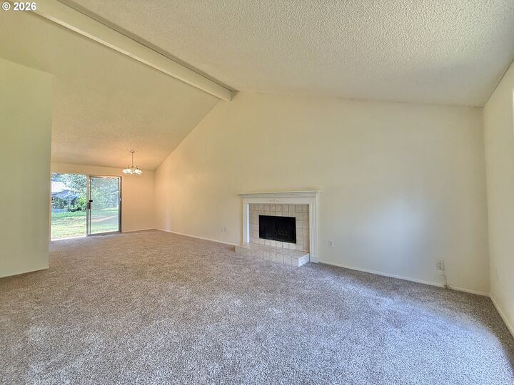 Property Photo: 614 NE 132nd Ave WA 98684