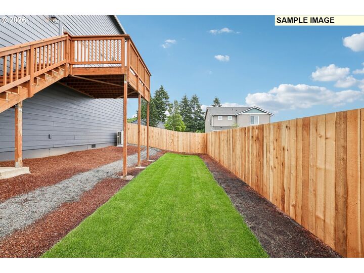 Property Photo:  6811 NE 54th Ave  WA 98661 