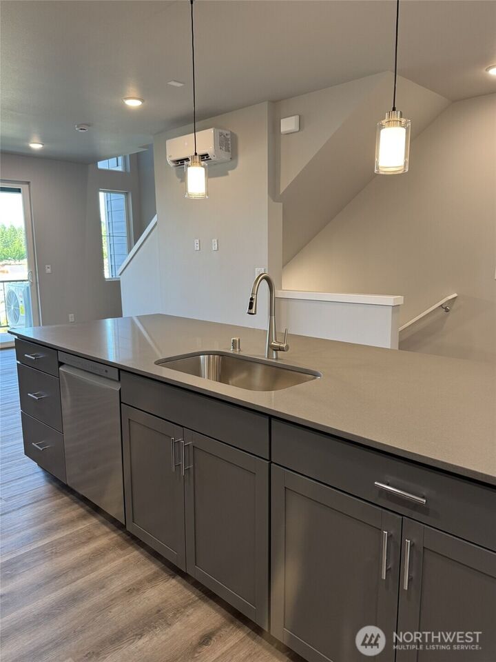 Property Photo:  23340  Franklin Circle 14  WA 98010 