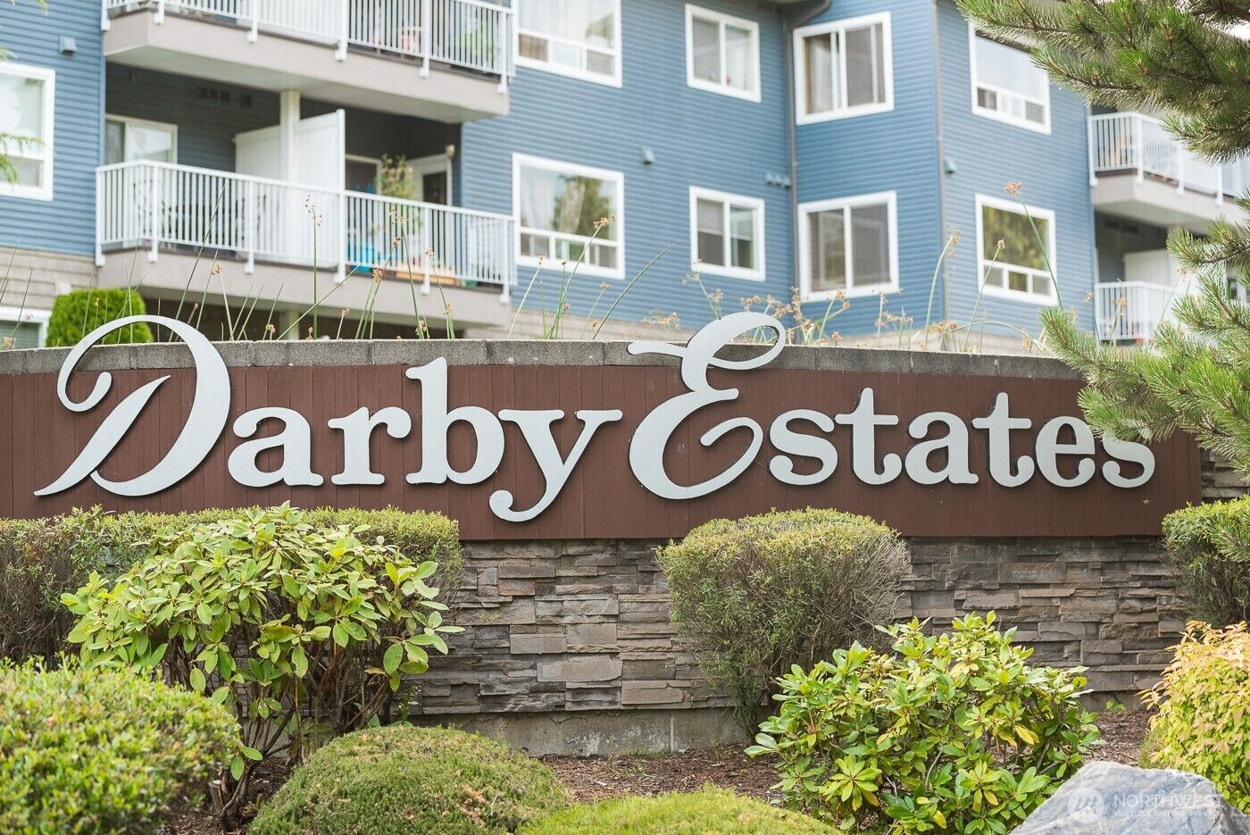 Property Photo: 512 Darby Drive 105 WA 98226