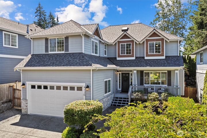 Property Photo:  4125 NE 27th Place  WA 98059 