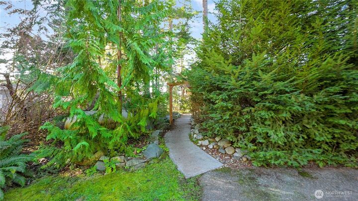 Property Photo:  18404  Dr Joe Road  WA 98257 