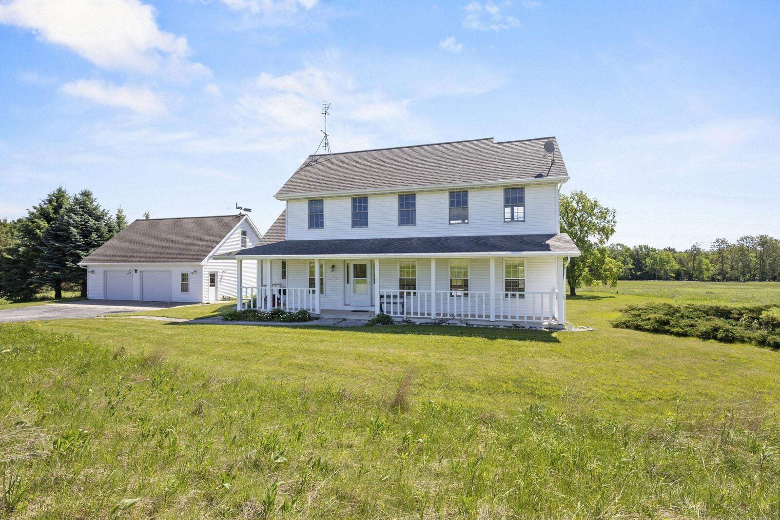 Property Photo:  1322 S Lake Michigan Road  WI 54235 