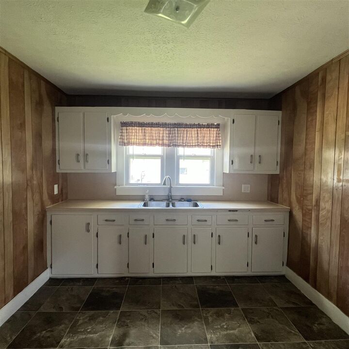 Property Photo:  113 Garmon Avenue  KY 42141 