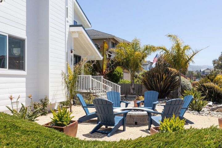 Property Photo: 201 Miramontes Avenue CA 94019