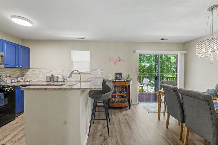 Property Photo:  1553 Benjamin Franklin Court 1553  NJ 08330 