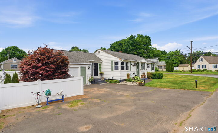 Property Photo:  10 Plum Orchard Road  CT 06489 