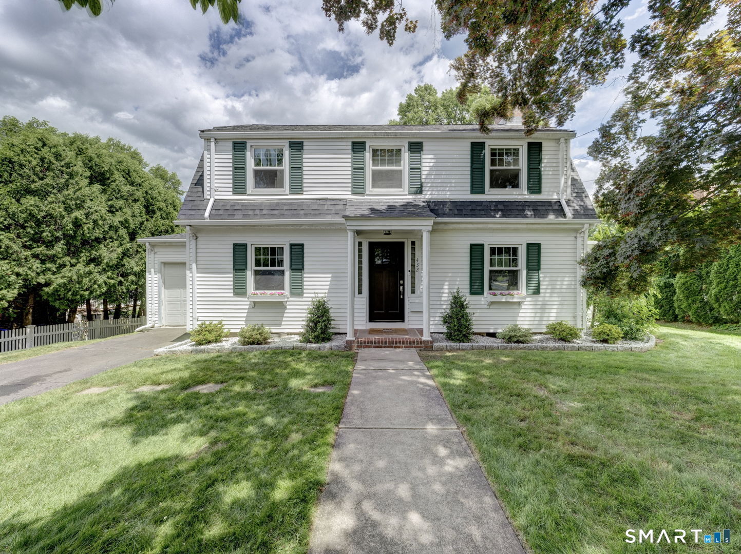 Property Photo:  432 Ridge Road  CT 06109 