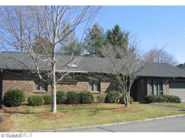 Property Photo:  103 Briar Ridge Circle  NC 27104 