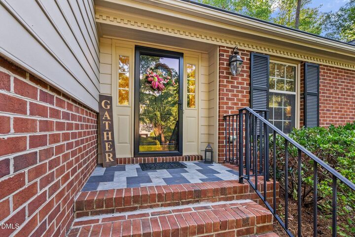 Property Photo:  6017 Dodsworth Drive  NC 27612 