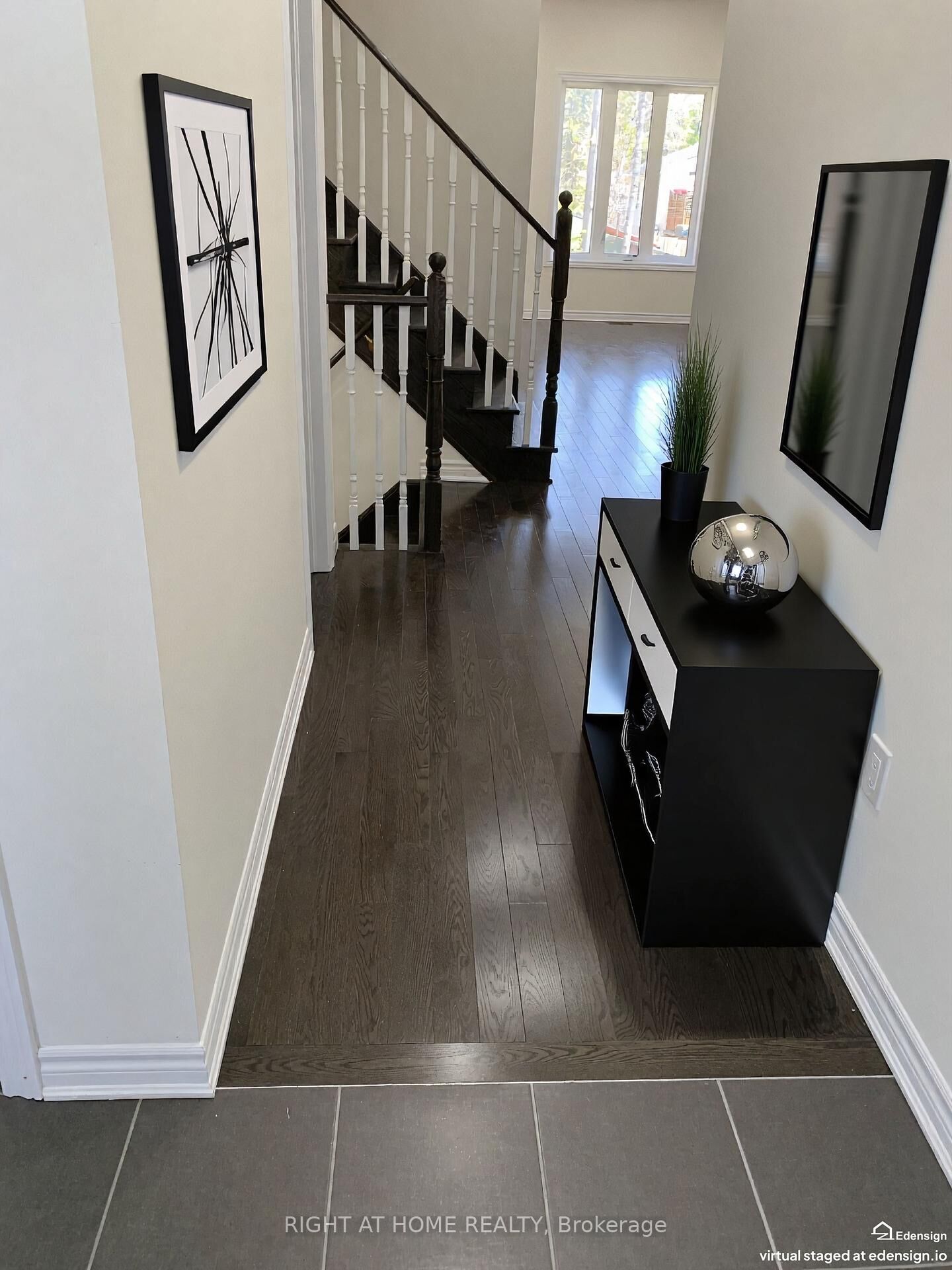 Property Photo: 39 Farwell Avenue ON L9Z 0H3