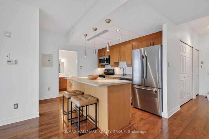 Property Photo: 134 York Street 605 ON K1N 1K8