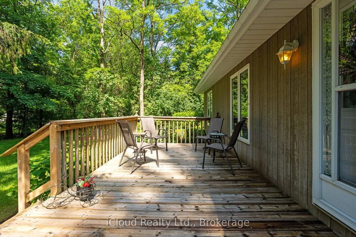 Property Photo: 20 Mactavesh Crescent ON N0M 1G0