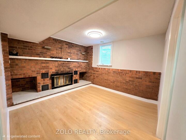 Property Photo:  4233 Greybrook Crescent  ON L4W 3G5 