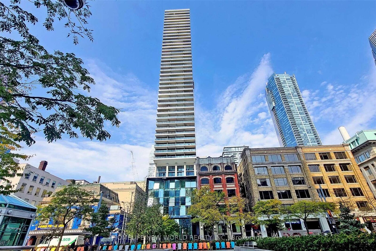 Property Photo:  224 King Street W 2703  ON M5H 0A6 
