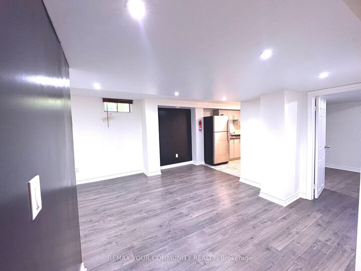 Property Photo:  1564 Marshcourt Drive Lower  ON L1V 6G2 