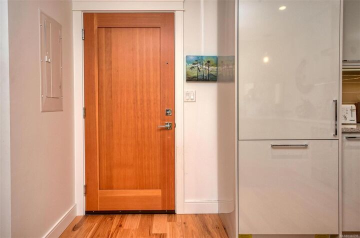 Property Photo: 916 Lyall St #203 BC V9A 5E6