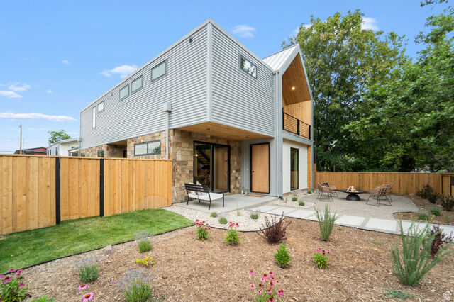 Property Photo: 958 S Lincoln St E 1 UT 84105