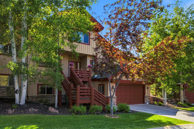 Property Photo: 3446 W Cedar Dr UT 84098