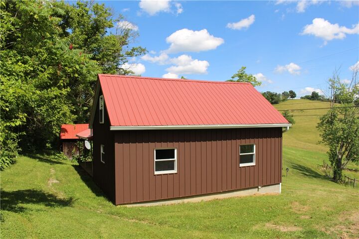 Property Photo: 97 Wonsettler Rd PA 15360