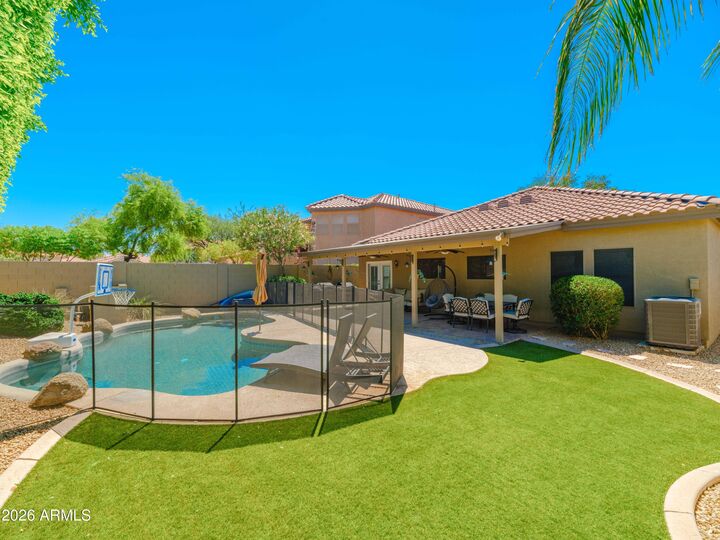 Property Photo:  4112 E Tether Trail  AZ 85050 