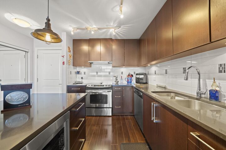 Property Photo:  15850 26 Avenue 439  BC V3S 2N6 