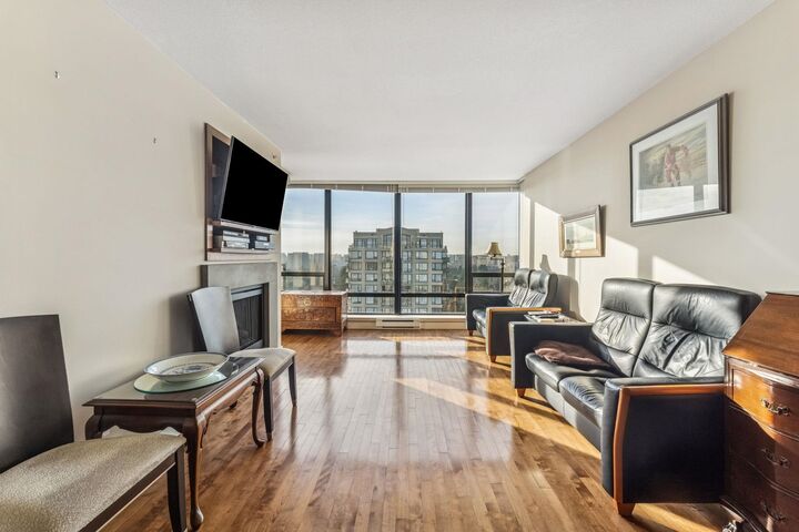 Property Photo:  6233 Katsura Street 1707  BC V6Y 4K1 