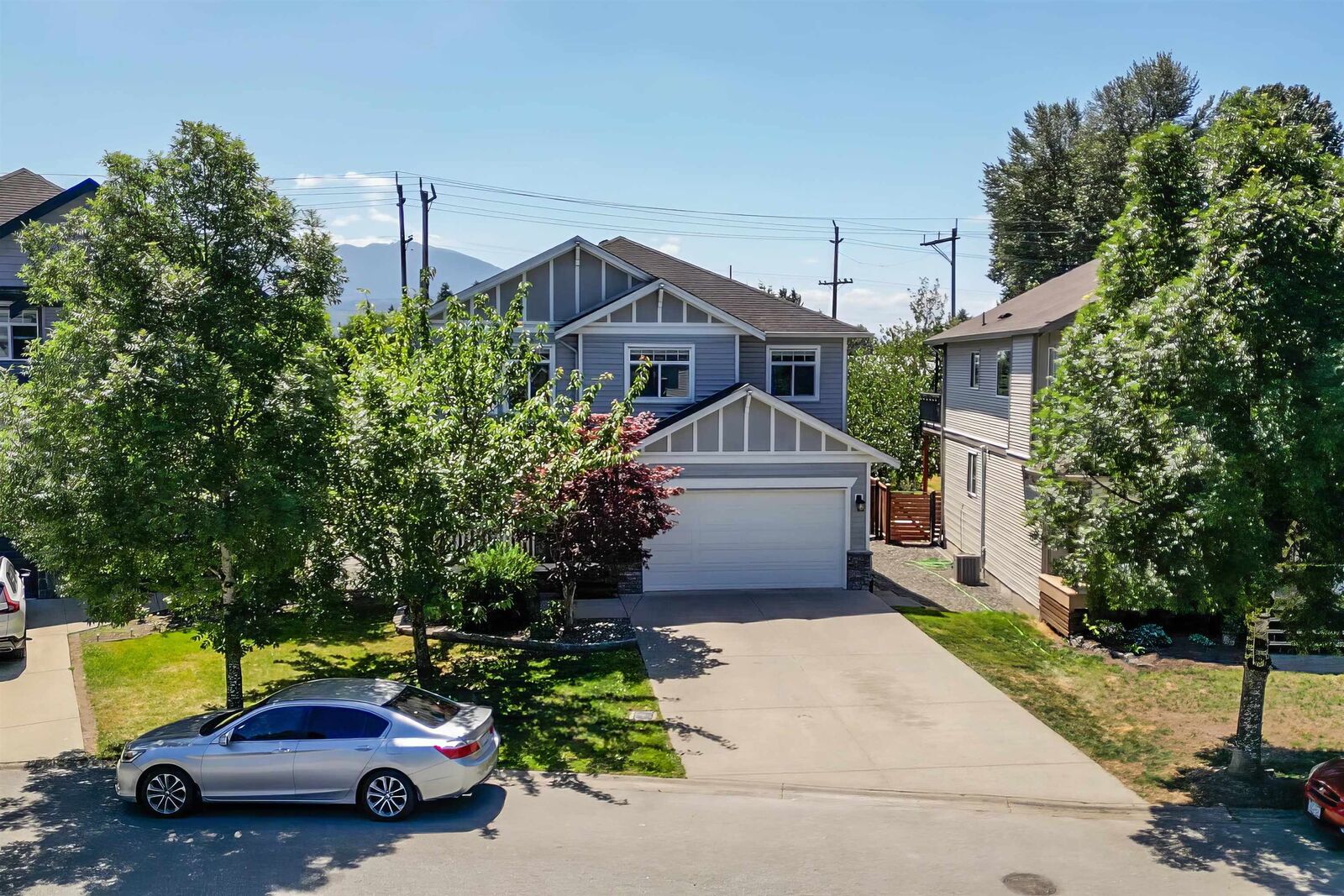 Property Photo:  34832 1 Avenue  BC V2S 8C1 