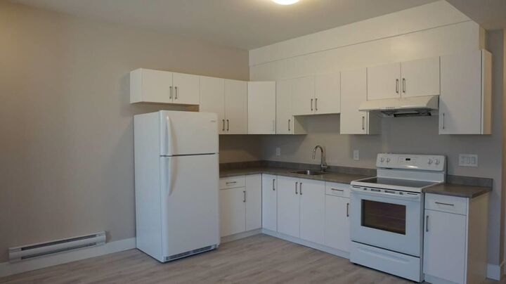 Property Photo:  3537 Archworth Avenue  BC V3E 0L6 