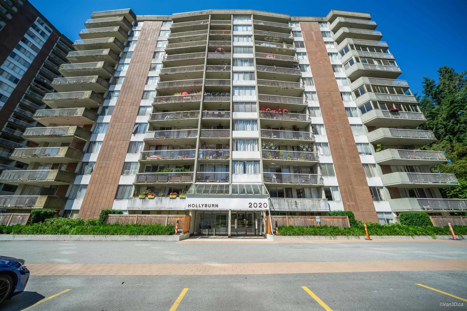 Property Photo: 2020 Fullerton Avenue 207 BC V7P 3G3