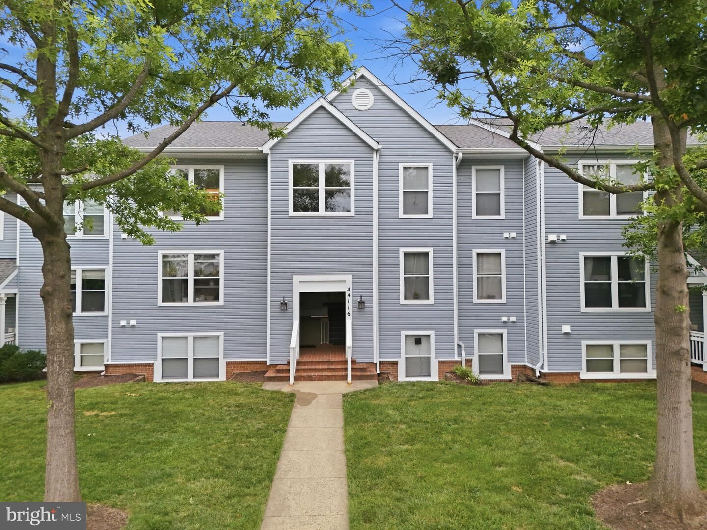Property Photo: 44116 Natalie Terrace 301 VA 20147
