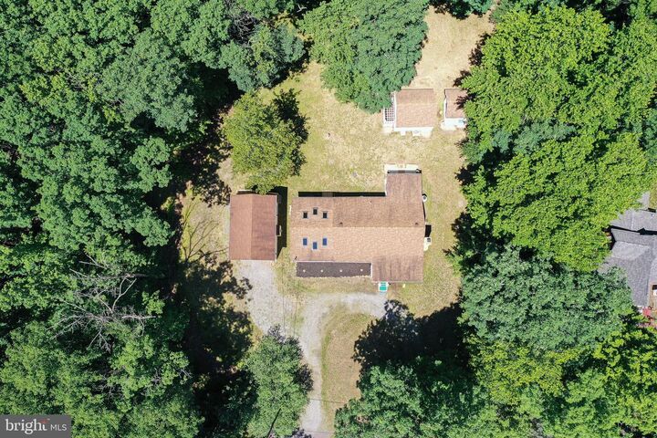 Property Photo: 74 Lake PA 18661