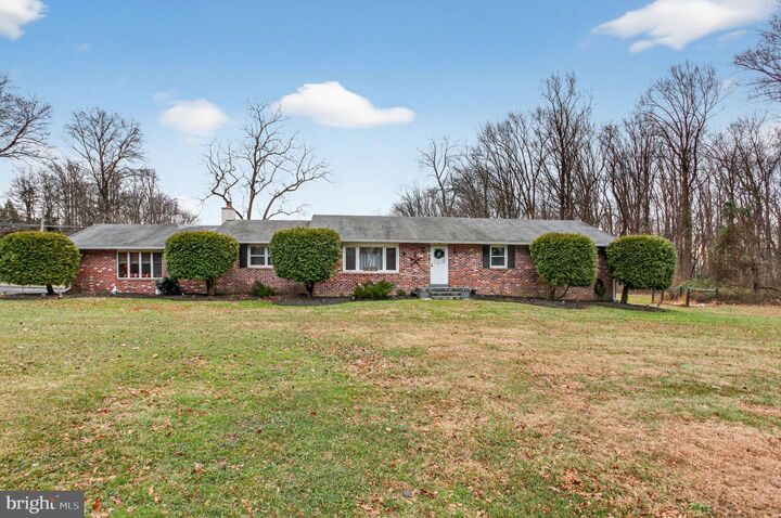 Property Photo:  1637 Dillon Road  PA 19002 