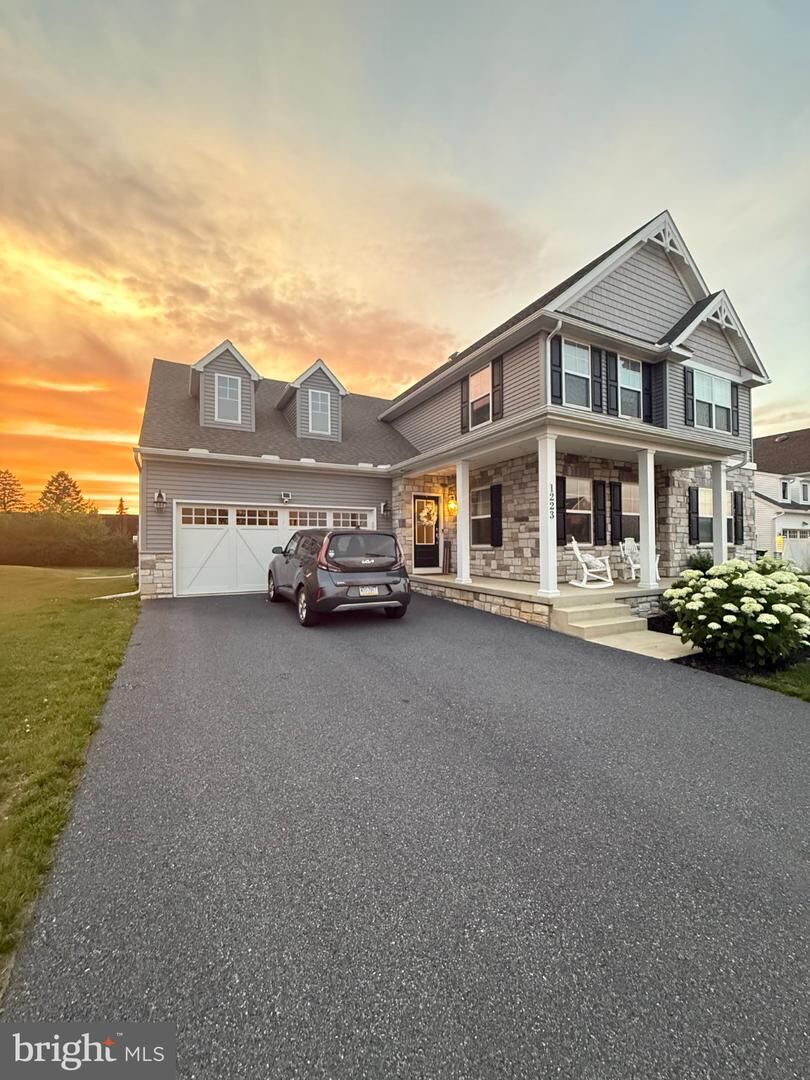 Property Photo: 1223 Hershey Lane PA 17601