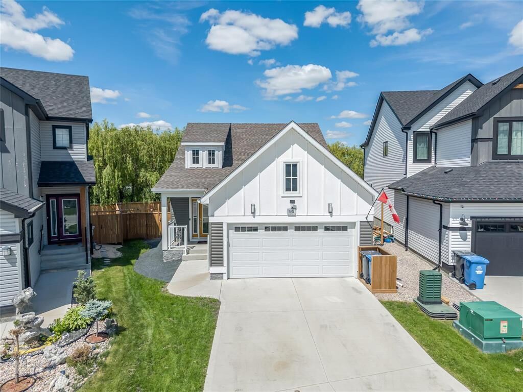 Property Photo:  95 Big Bluestem Road  MB R2C 5S8 