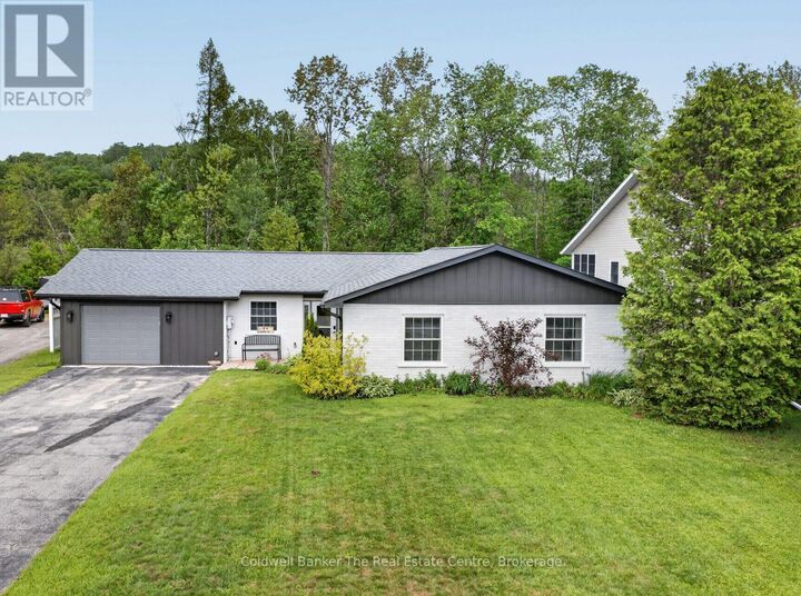 Property Photo: 44 Anson Street ON K0M 2K0