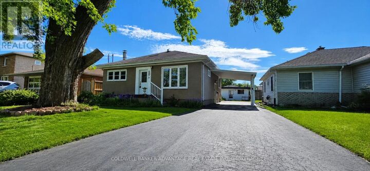 Property Photo:  68 Cameron Avenue  ON L3B 1K2 