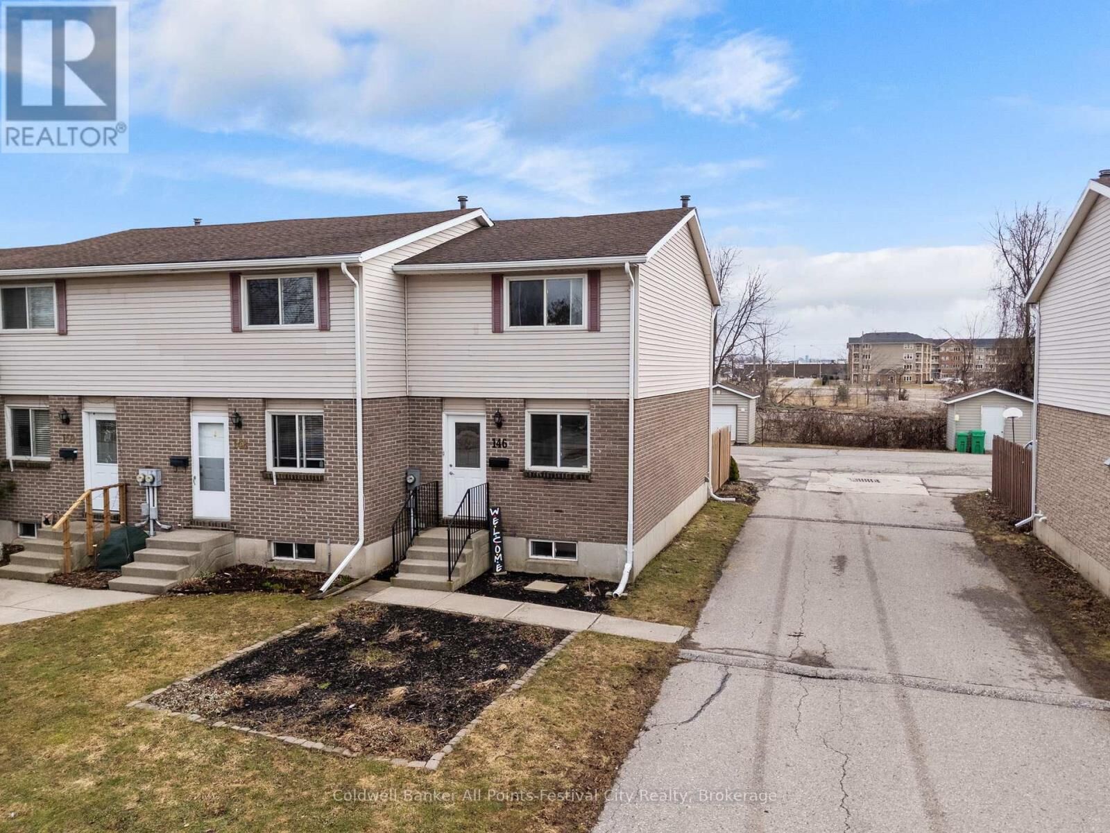 Property Photo: 146 Bennett Street East ON N7A 4H4
