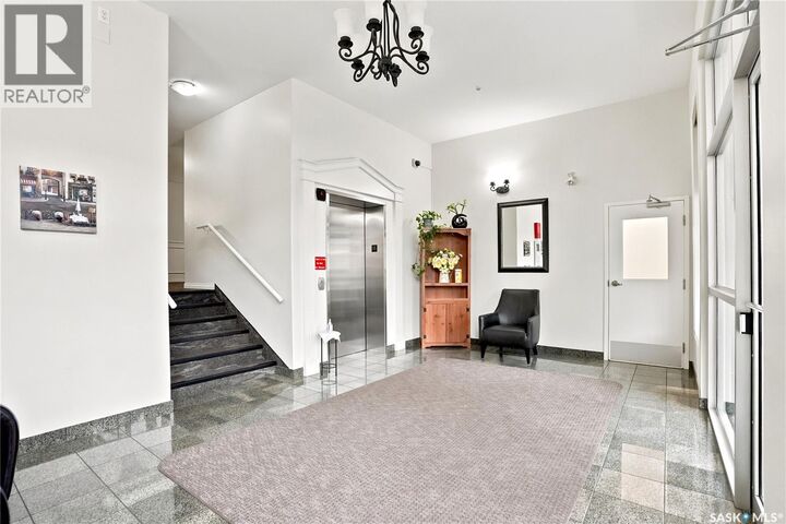 Property Photo: 305 914 Heritage View SK S7H 5T1