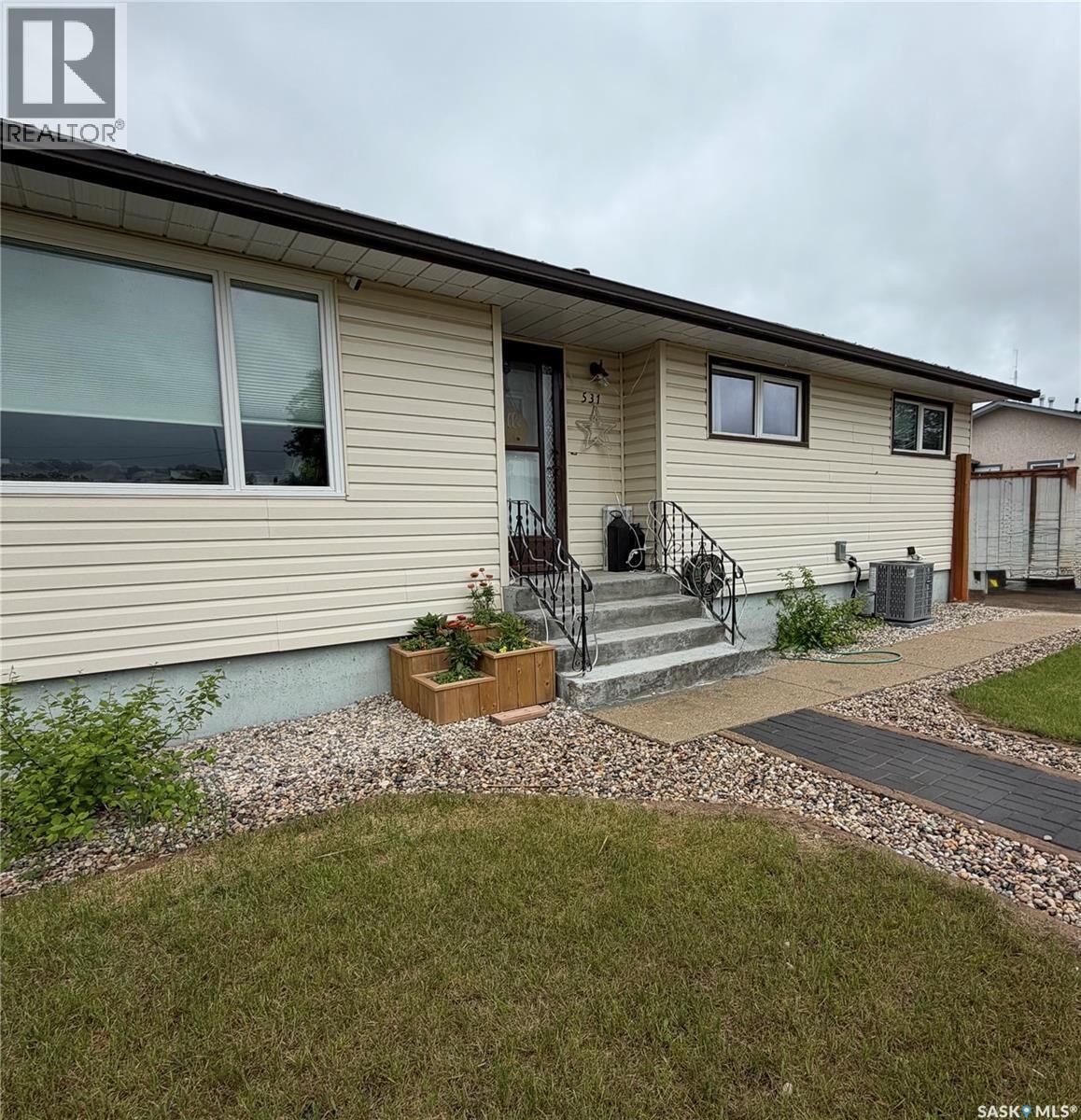 Property Photo:  531 Prince Street  SK S0E 0Y0 