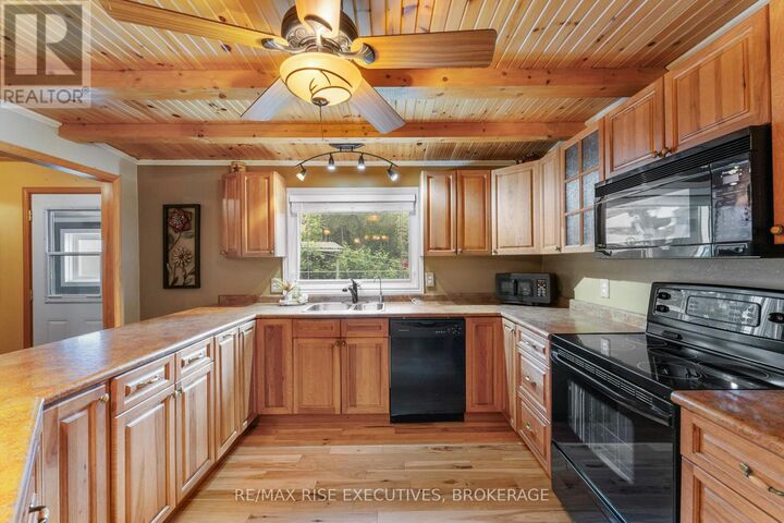 Property Photo:  6862 Smith Lane  ON K0H 2L0 