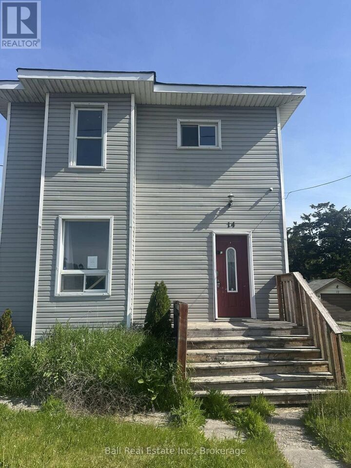 Property Photo:  14 Ottawa Street West  ON K0L 1Z0 