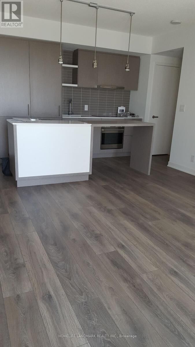 Property Photo:  100 Harbour Street 3401  ON M5J 2T5 