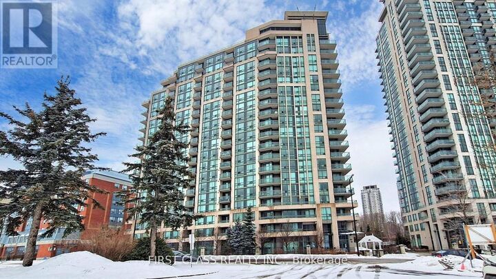 Property Photo:  68 Grangeway Avenue 1112  ON M1H 0A1 