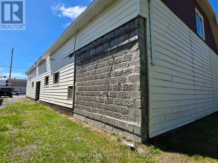 Property Photo:  60 Tenth Street East  ON P0J 1E0 